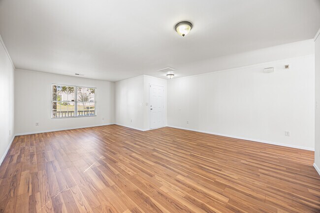 Photo - 4102 Rosefield Ct