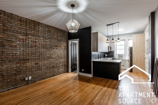 Building Photo - 4013 N Lowell Ave Unit 1E Rental