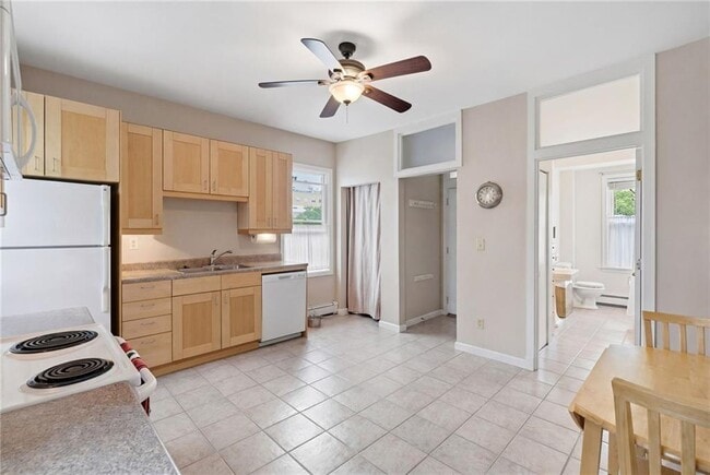 Photo - 50 4th St