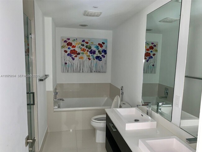 Photo - 55 SW 9th St Unit 2706