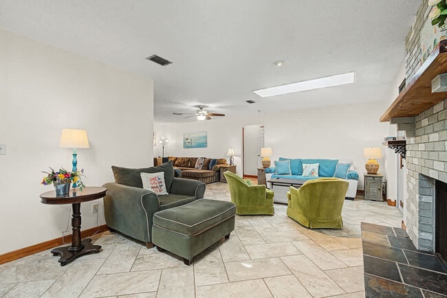 Photo - 804 Queen Rd Unidad SI ID1578581P