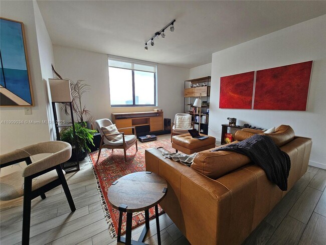 Photo - 999 SW 1st Ave Unidad 3004