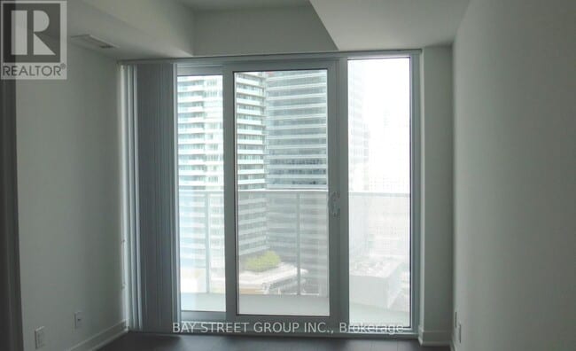 Photo - 88 Harbour St Unité 2202