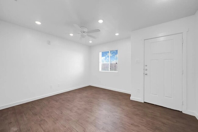 Building Photo - 21155 Gosling Rd Unit 6C Rental