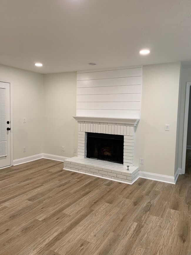 Photo - 524 Warm Springs Cir Unit 524