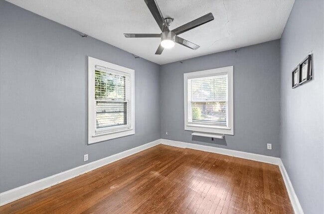 Photo - 3 bed 1 bath by ku med