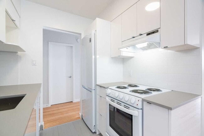 Building Photo - Casa Bella Unit 01003