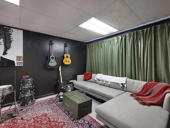 Photo - 436 Foothill Dr