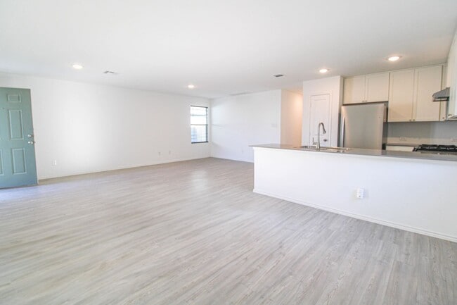 Photo - 3642 Millbrook Wy