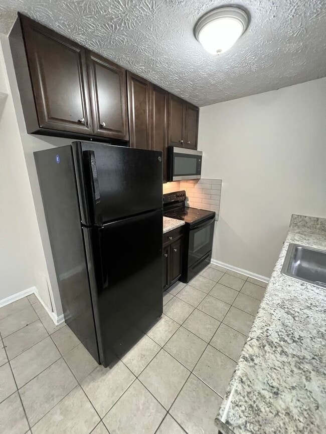 Photo - Beautiful 2-Bedroom Townhome in the Highly...