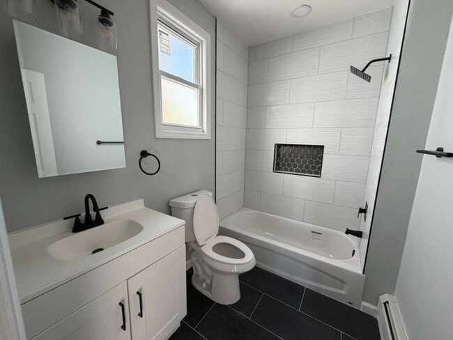 Photo - 17 E 15th St Unit 2