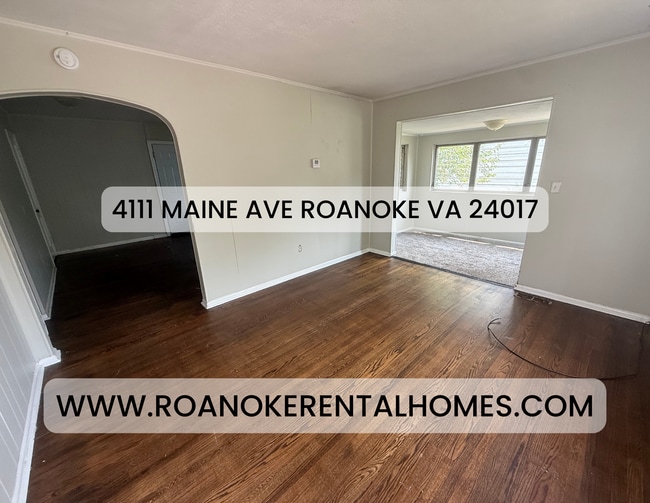 Photo - 4111 Maine Ave NW