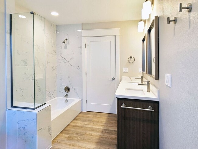 Photo - Completely Remodeled! Light Filled Rare Two-Level Duplex Walking Distance to Clinton, Division & ...