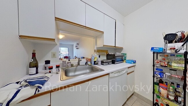 Photo - 25 Webster Ave Unit 406