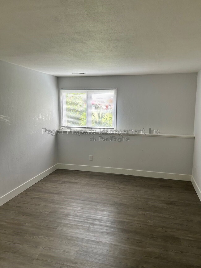 3809 Sage Dr Unit F