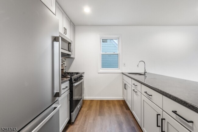 Photo - 34 Palm St Unit 3