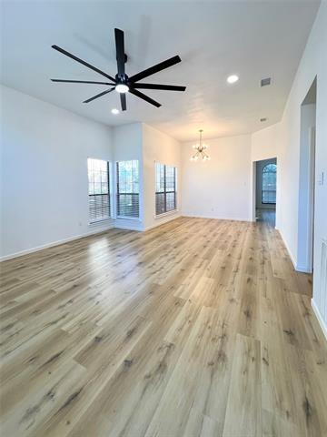 Photo - 2205 Summit Dr