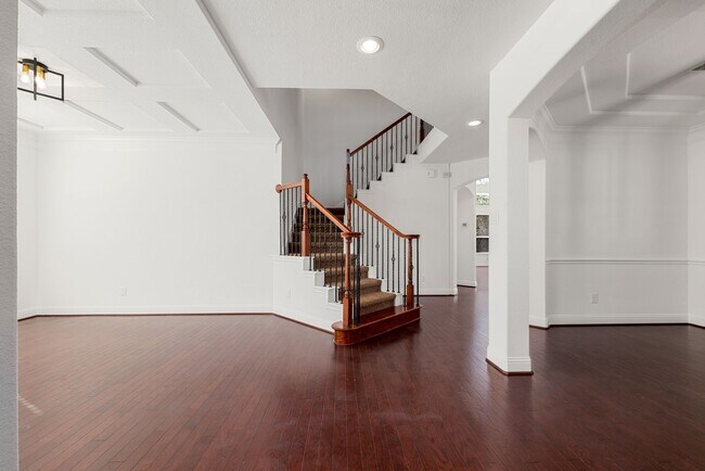 Photo - 22719 Shieldhall Ln