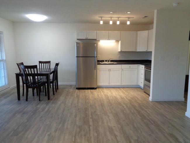 Carriage House Apartments