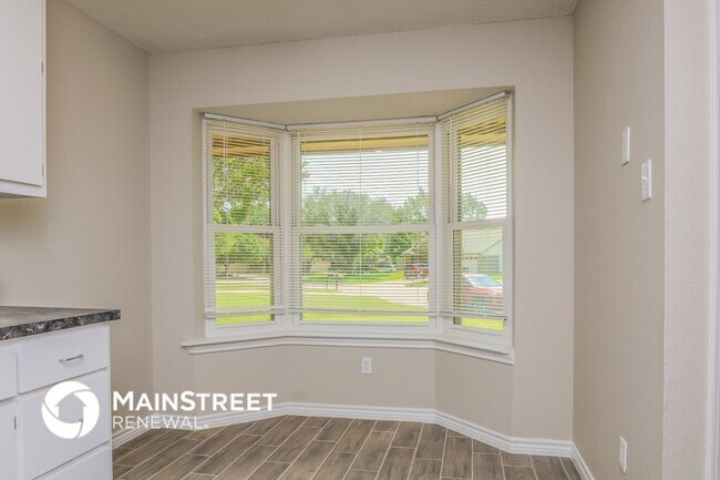 Photo - 142 Elmridge Cir