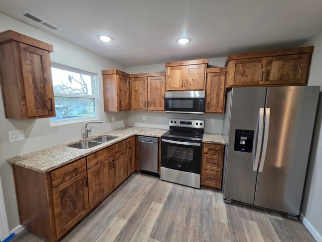 Photo - 349 W Neosho St Unit 349 W. Neosho St-A