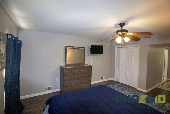 Photo - 1304 E Eager St