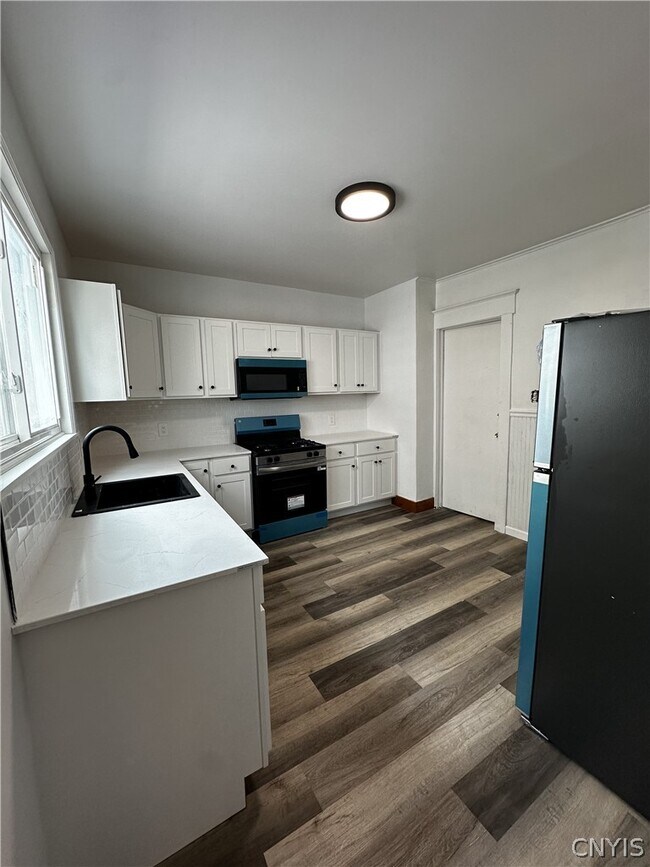 Photo - 113 E Brighton Ave