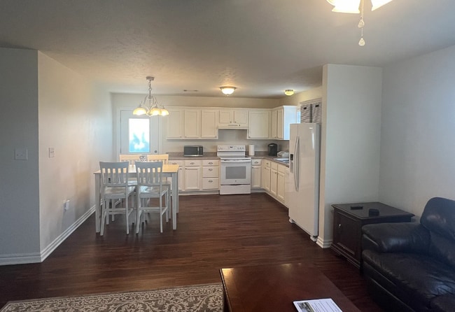 Photo - 1423 Hamilton St