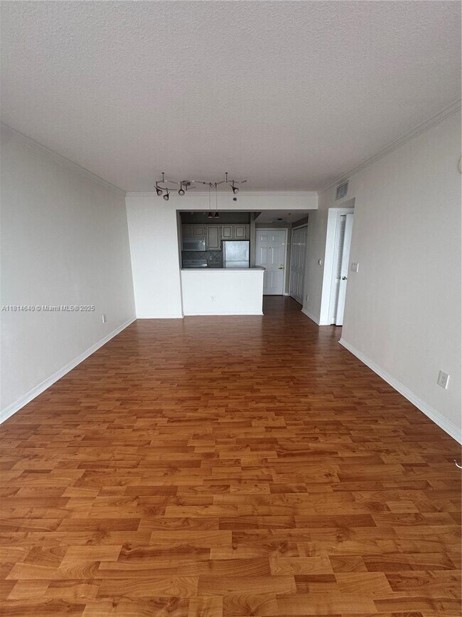 Photo - 2665 SW 37th Ave Unit 601