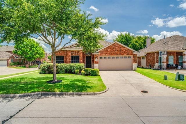 3925 La Tierra Linda Trail