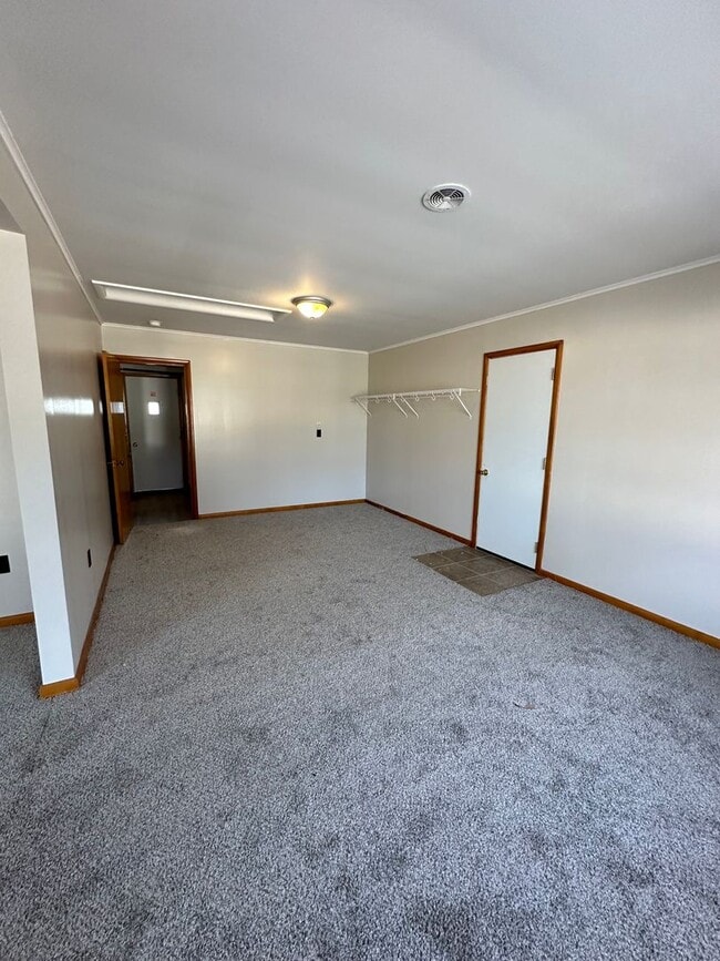 Photo - ZERO ENTRY! 2bed/1bath In Beatrice, NE