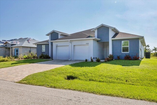 Brand new Duplex stocked with upgrades - Brand new Duplex stocked with upgrades Casa