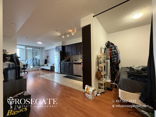 Photo - Pet-Friendly 1 Bedroom + Den Corner Condo with Parking & Locker – North York Unit 546