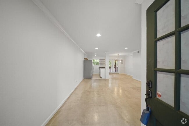 Building Photo - 8285 Kingsbrook Rd Unit 267 Rental