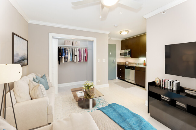 Photo - 3834 N Sheffield