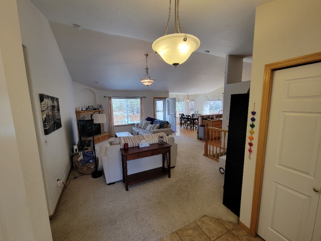 Photo - 456 Lavastone Ave