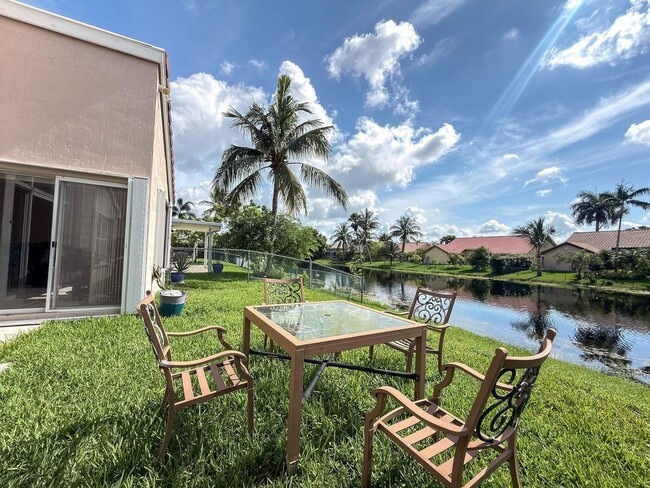 Photo - 775 NW 165th Ave