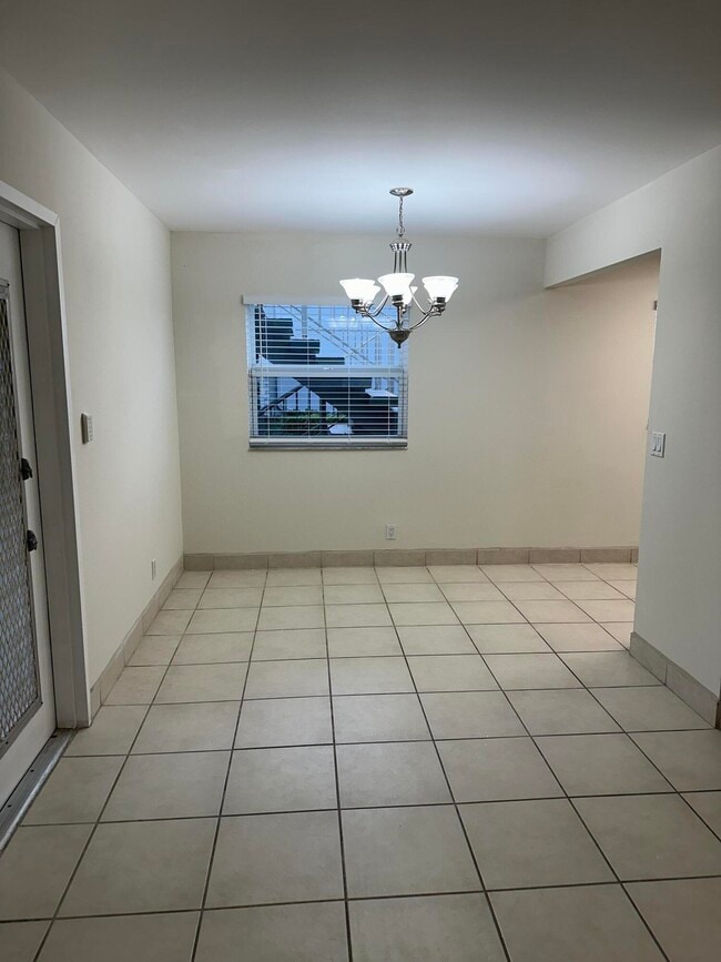 Photo - 344 Brittany Ave