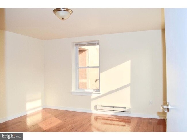 Photo - 415 S Broad St