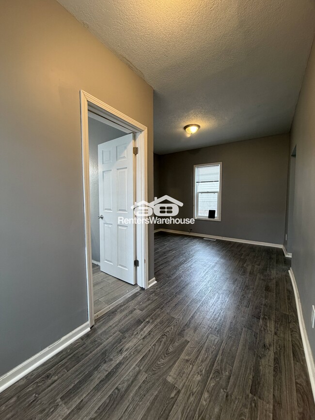 Photo - 2540 12th Ave S