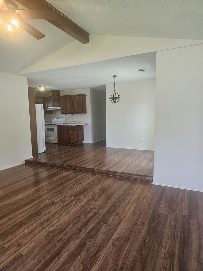 Building Photo - 2013 Cherrybark Bend Rental