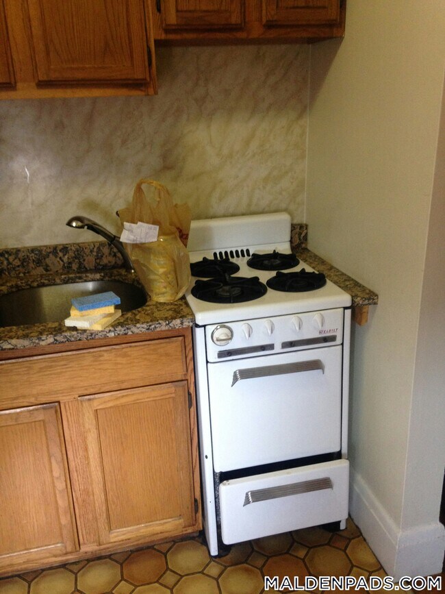 Photo - 349 Pleasant St Unit B1-12