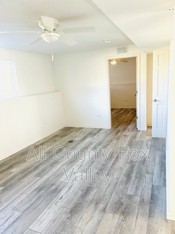 Photo - 284 W Windsor Terrace Unidad Apt 2