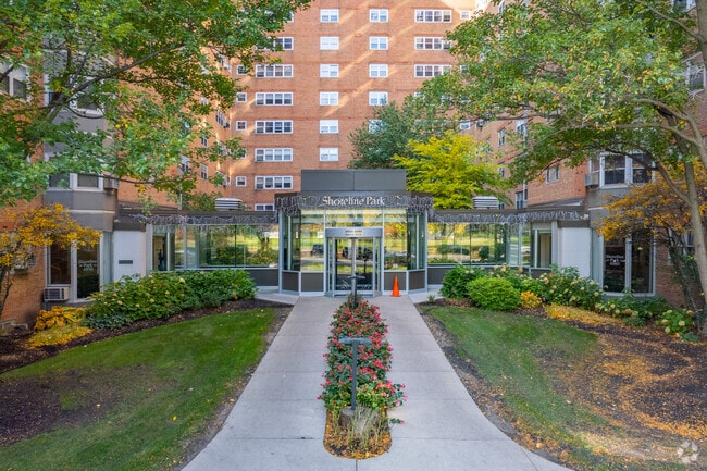 Photo - 4950 N Marine Dr