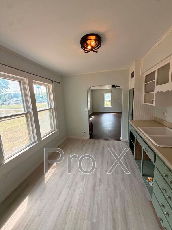 1306 Cherry Rd