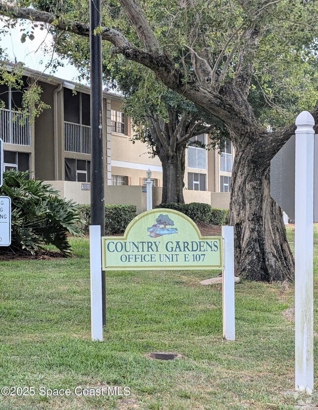 Building Photo - 1648 Sunny Brook Ln Unit M110 Rental