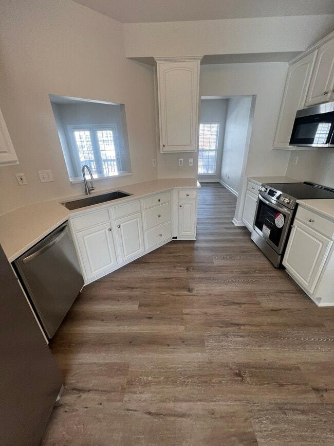 2136 Midnight Blue Ln