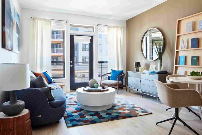 Photo - Meriel Marina Bay