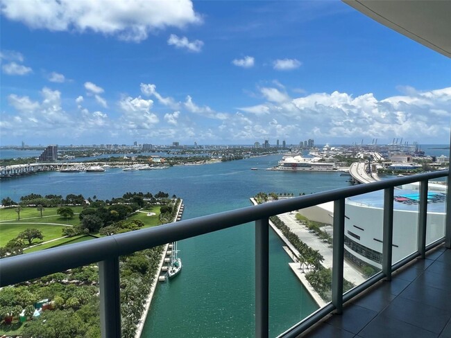 Photo - 888 Biscayne Blvd Condo Unit 2611