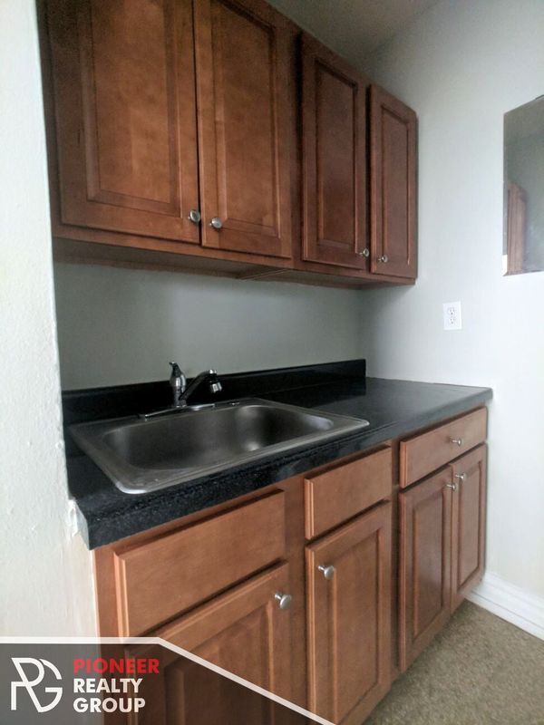 Photo - 425 W Roscoe St Unit 303